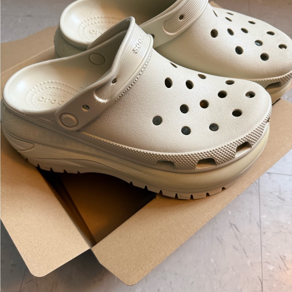 Cream Platform Clogs - Picture 3 of 3
